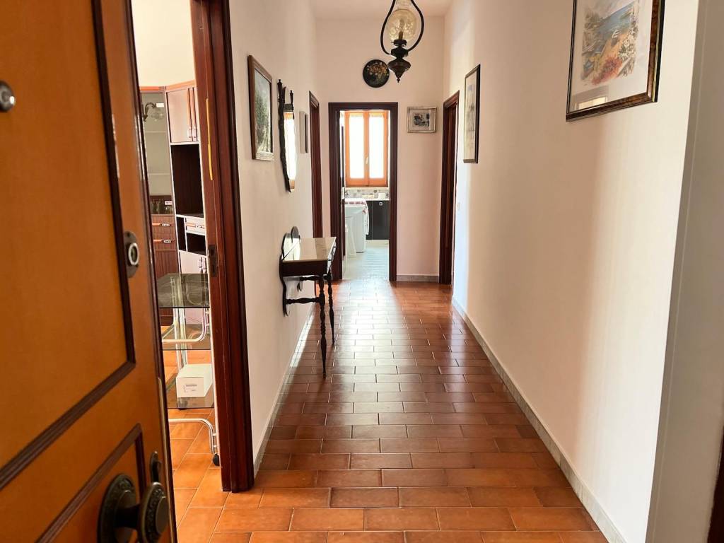 Appartamento a Ginosa in Viale Mar Tirreno, 14 - Foto 2