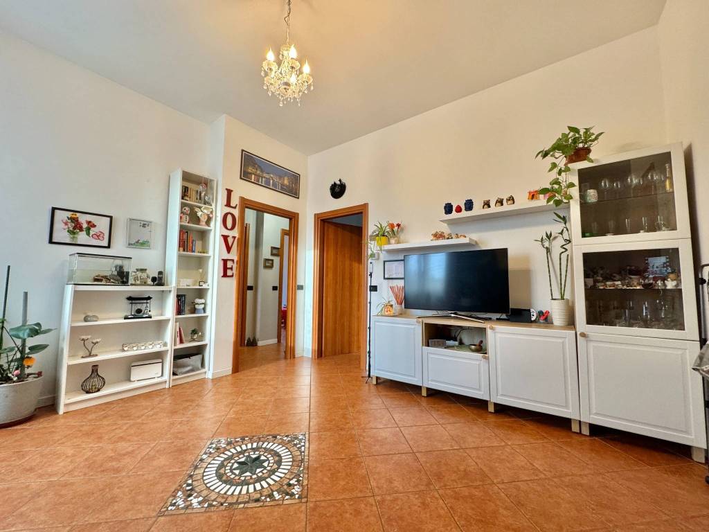 Appartamento a Triuggio in Via Dante Alighieri, 36 - Foto 3