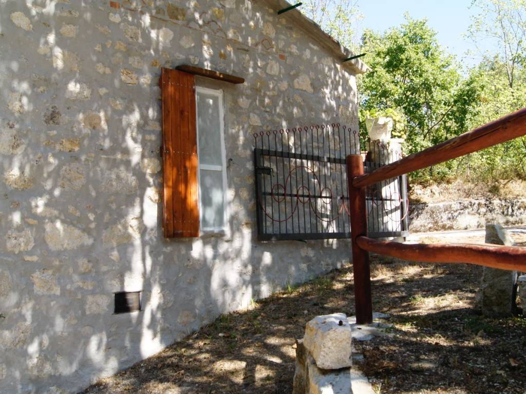 Villa a Roccasicura in Via San Nicola - Foto 5