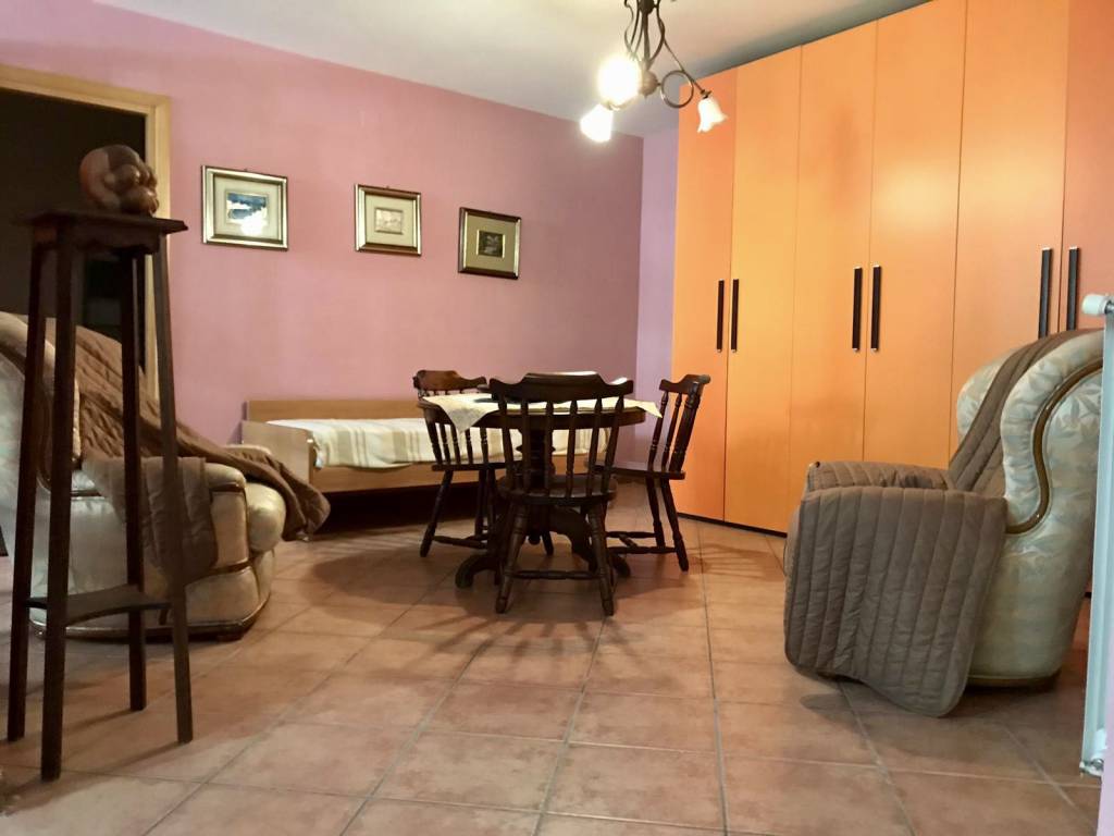 Appartamento a Caserta in Via Maria Gaetana Agnesi - Foto 4