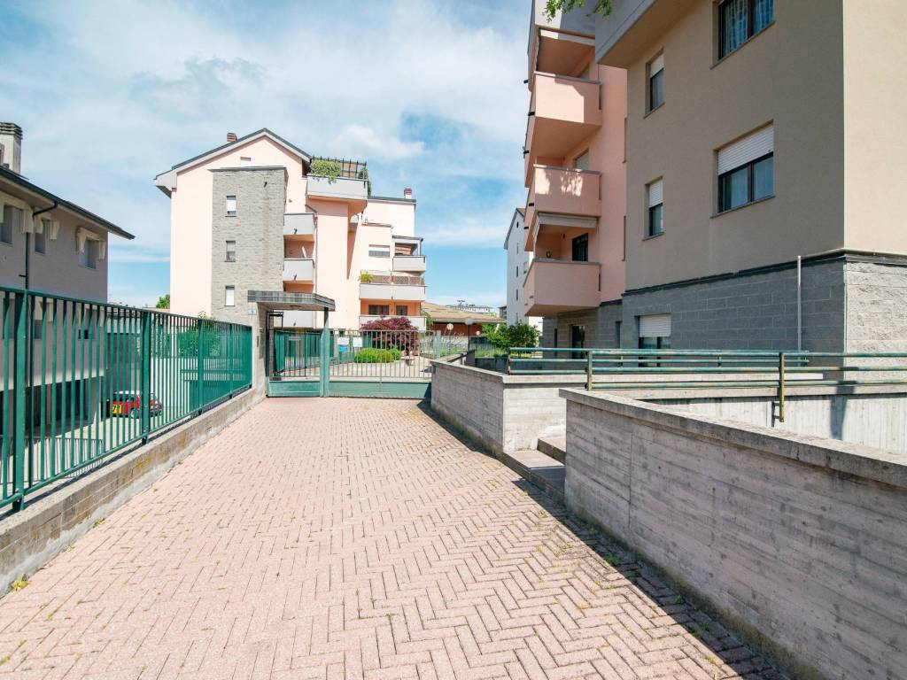 Appartamento a Lodi in Piazza Piero Gobetti - Foto 3