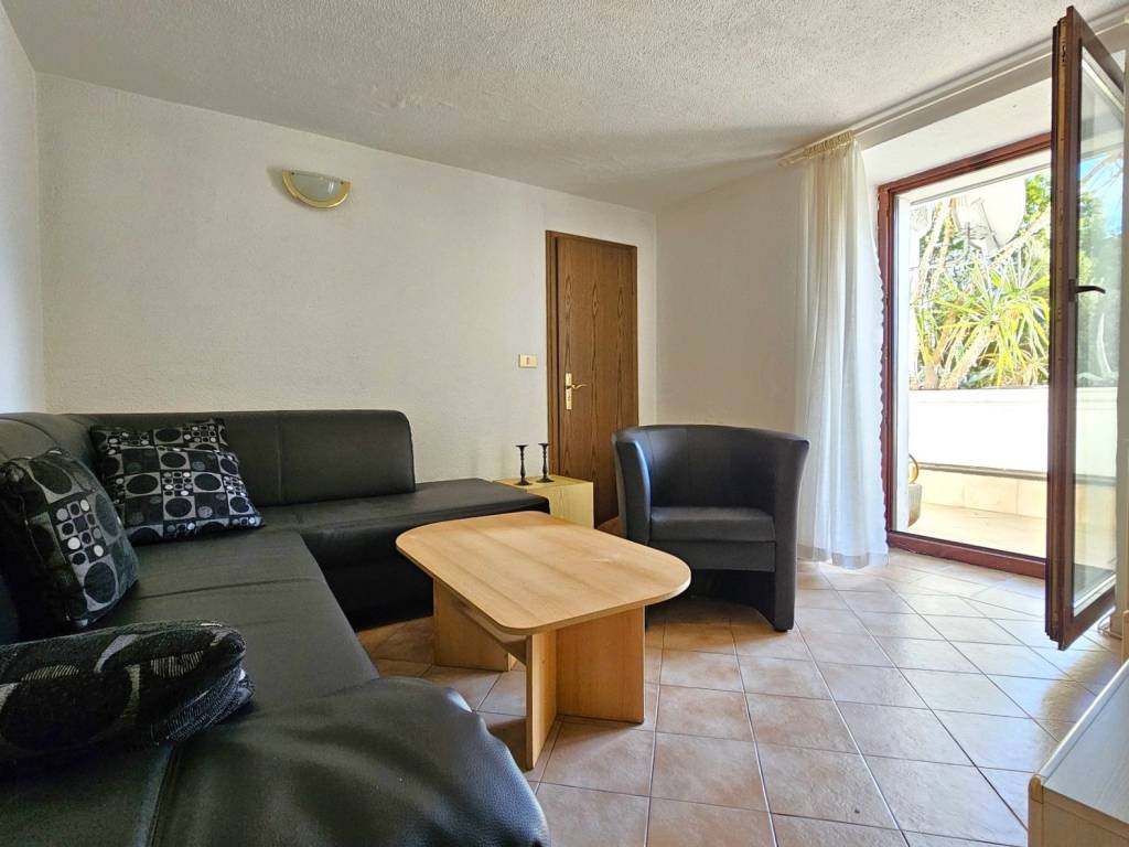 Appartamento a Oggebbio in Via Nazionale - Foto 2