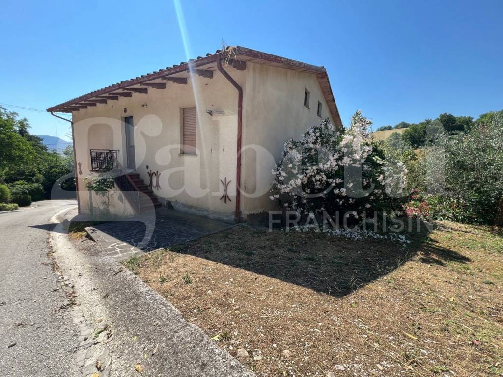 Casa indipendente a Gubbio in Nerbisci, 10 - Foto 4