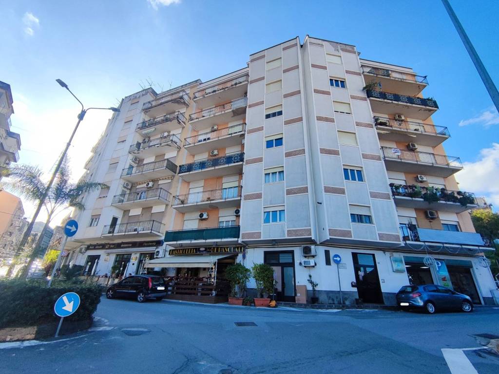 Appartamento a Patti in Via Giuseppe Garibaldi, 102 - Foto 2