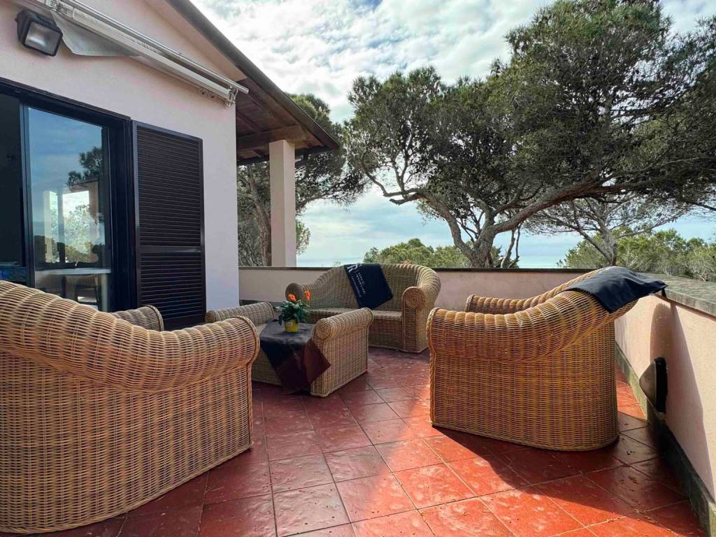 Villa a Rosignano marittimo in Via delle Rose, 10 - Foto 2
