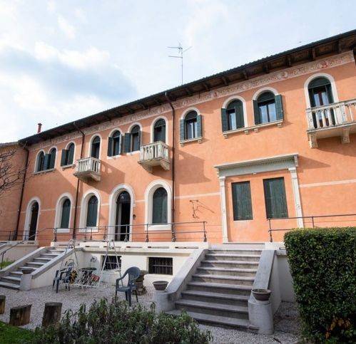 Appartamento a Conegliano in Via Generale Armando Diaz 2 - Foto 2