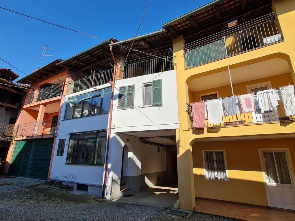 Casa indipendente a Occhieppo inferiore in Via Barazzone, 6 - Foto 2