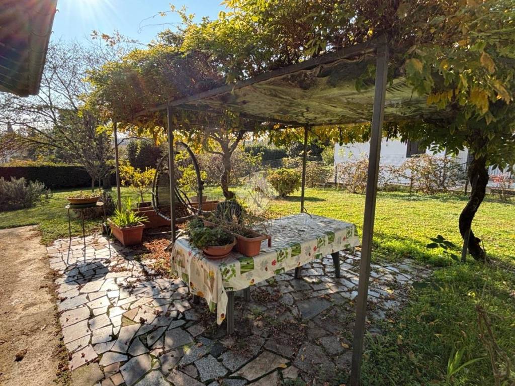 Villa a Varallo pombia in Via Pessone, 37 - Foto 5