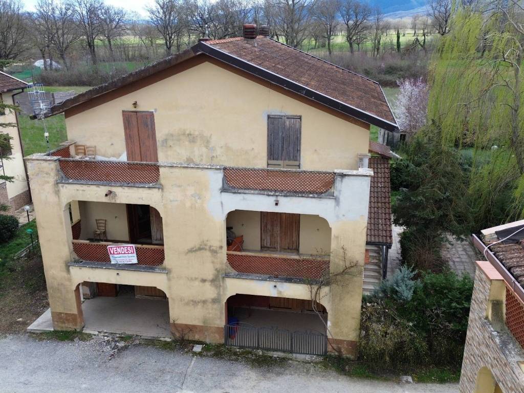 Villetta a schiera a Cantalupo nel sannio in Strada Statale App. Abruzzese e Appulo Sannitico - Foto 2