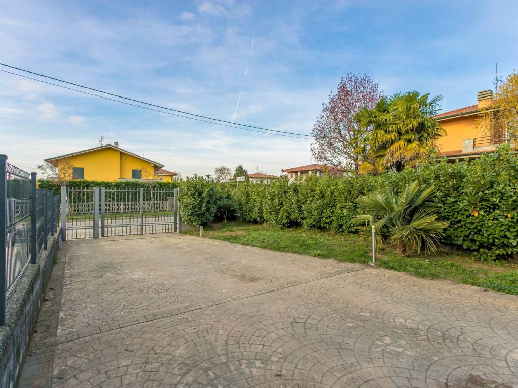 Villa a Brembate in Via San Fermo, 72 - Foto 4