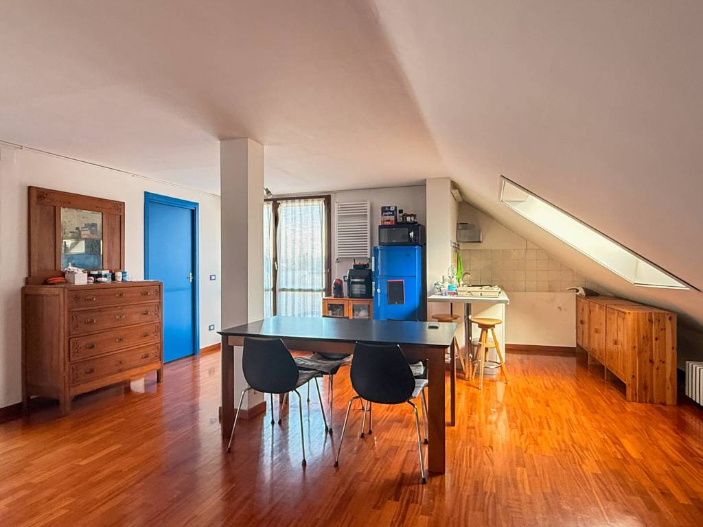 Attico / mansarda a Bovisio-masciago in Via Bertacciola, 74 - Foto 5