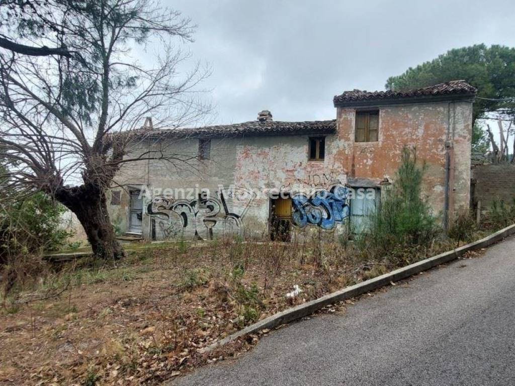 Rustico / casale a Pesaro - Foto 2