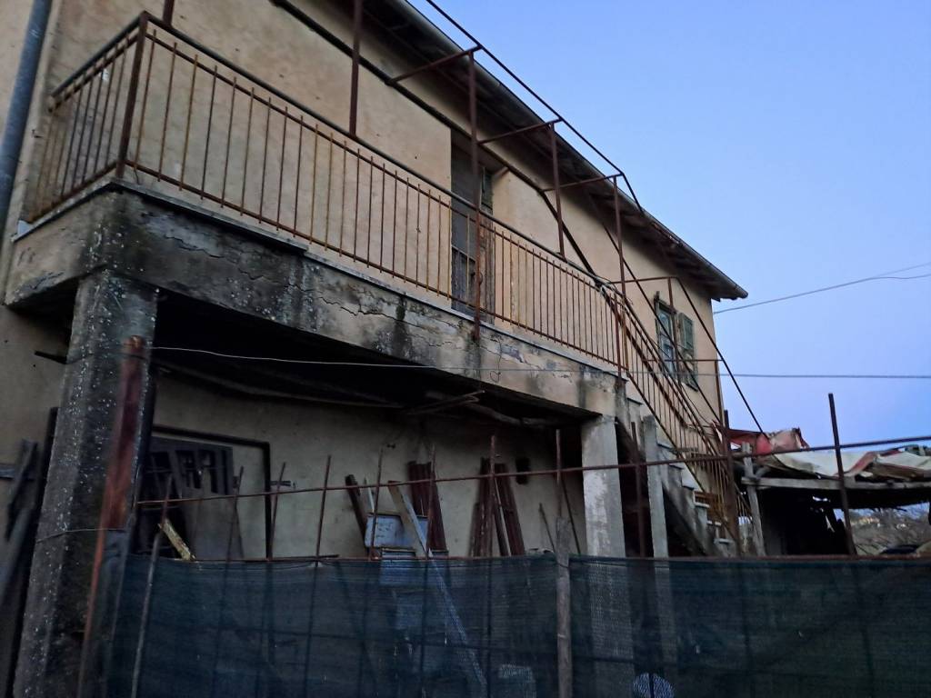 Casa indipendente a Cisterna di latina in VIA DELLE CASTELLA - Foto 5