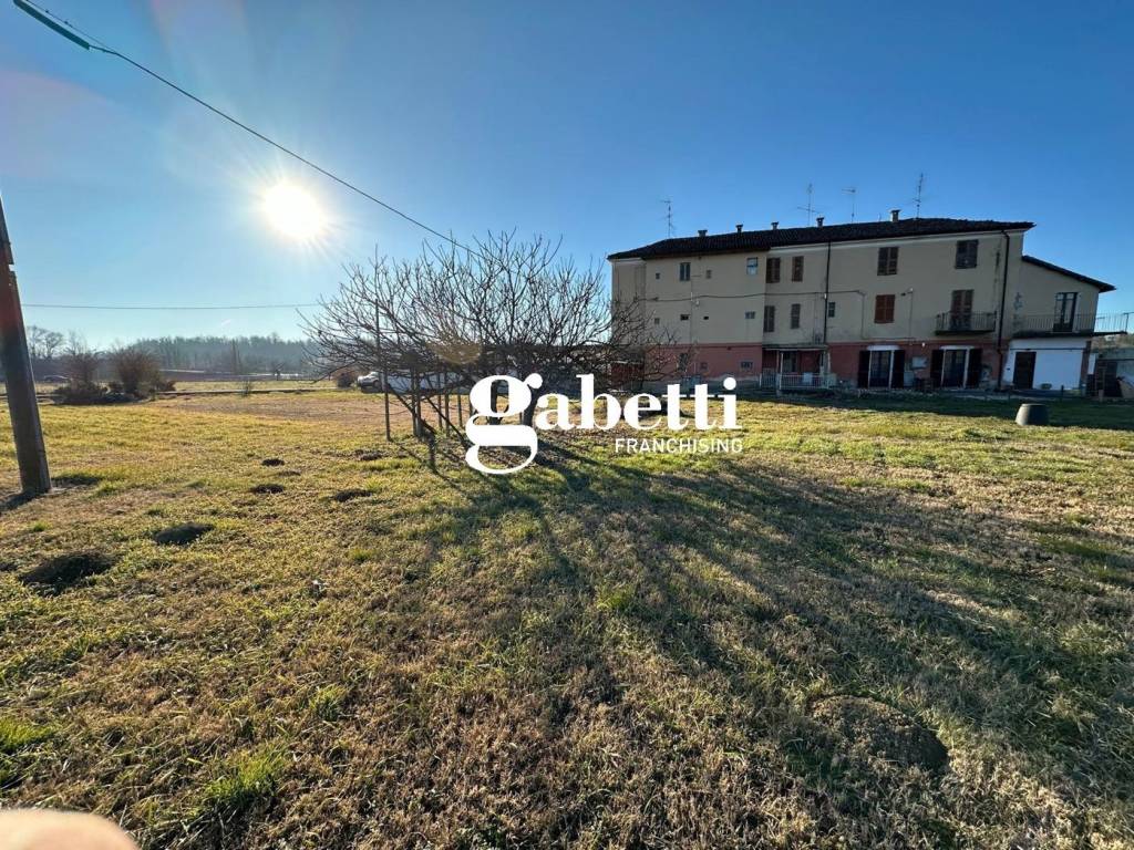 Rustico / casale a Asti in STRADA STAZIONE DI PORTACOMARO - Foto 3