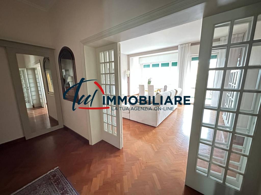 Appartamento a Livorno in Viale Fabbricotti, 3 - Foto 3