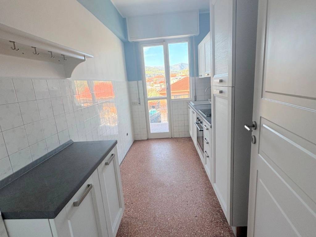 Appartamento a San bartolomeo al mare in Via Aurelia, 9 - Foto 4