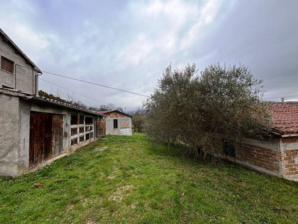 Rustico / casale a Matelica - Foto 4