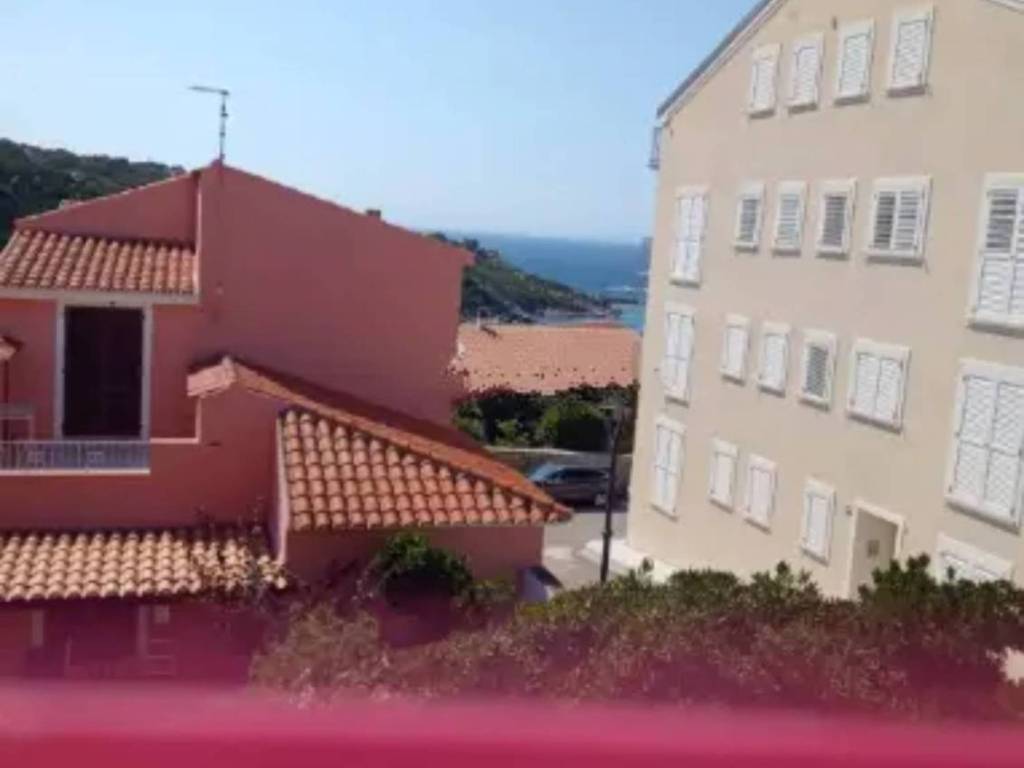 Appartamento a Santa teresa gallura in Via Sonnino - Foto 2