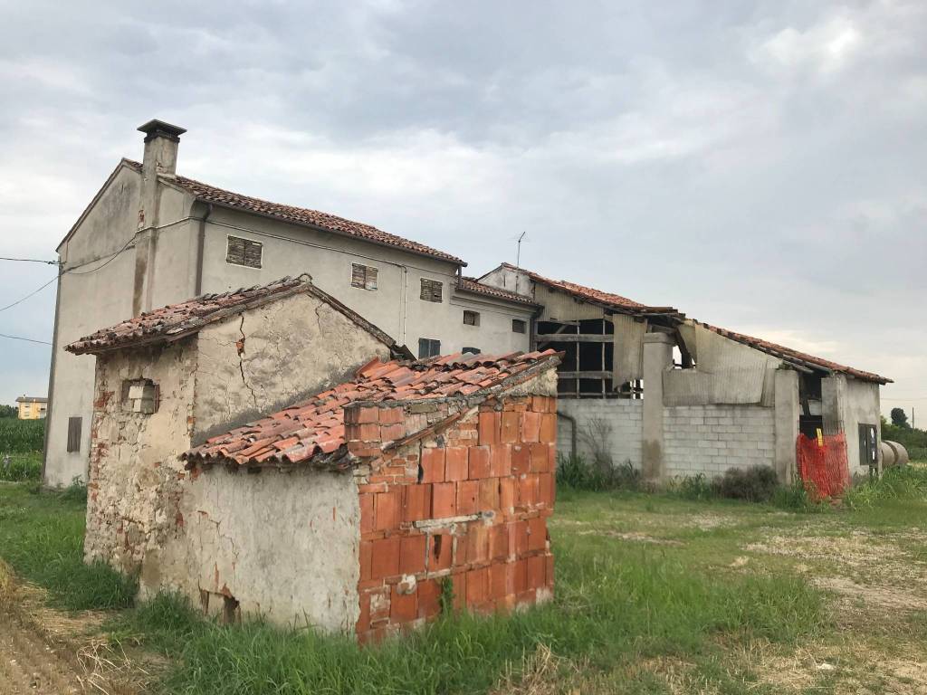 Rustico / casale a Veggiano in Via Pelosa a - Foto 2