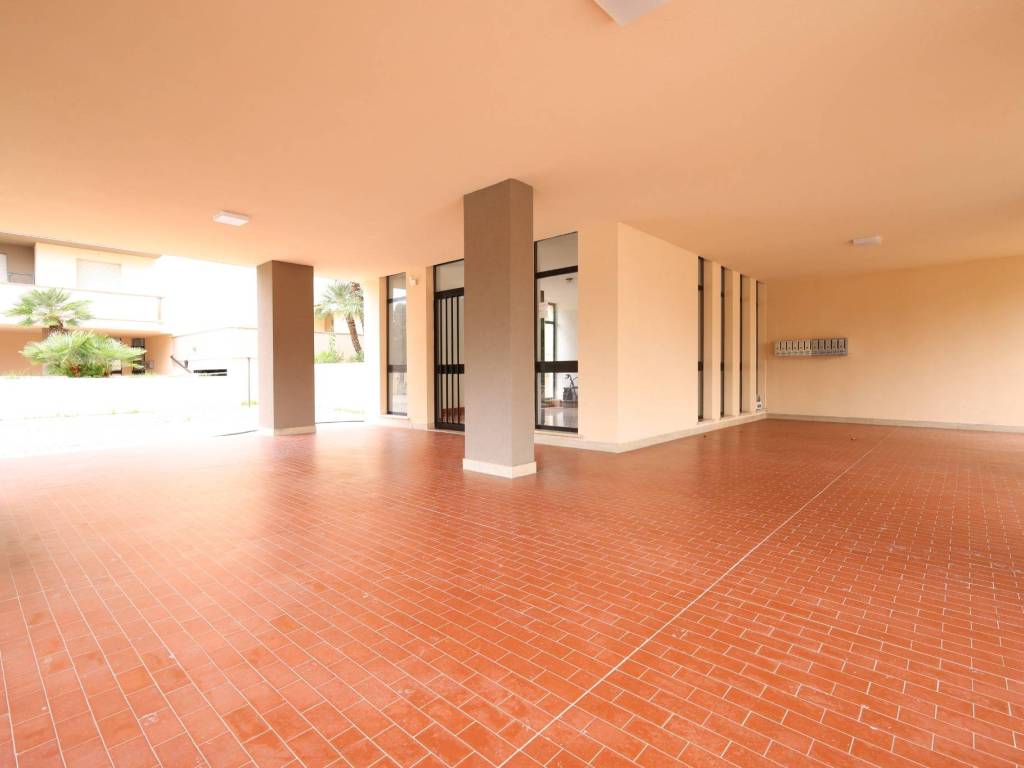 Appartamento a Roseto degli abruzzi in Viale America, 34 - Foto 3