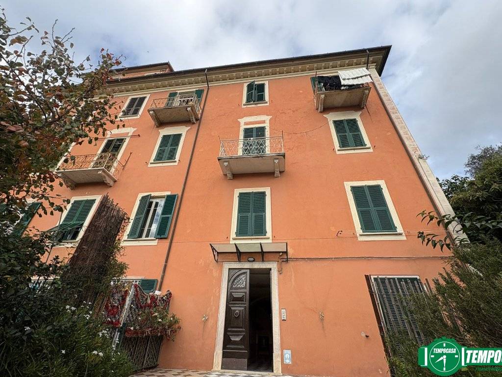 Appartamento a Lerici in Via Giacomo Matteotti-Lerici, 24 - Foto 2