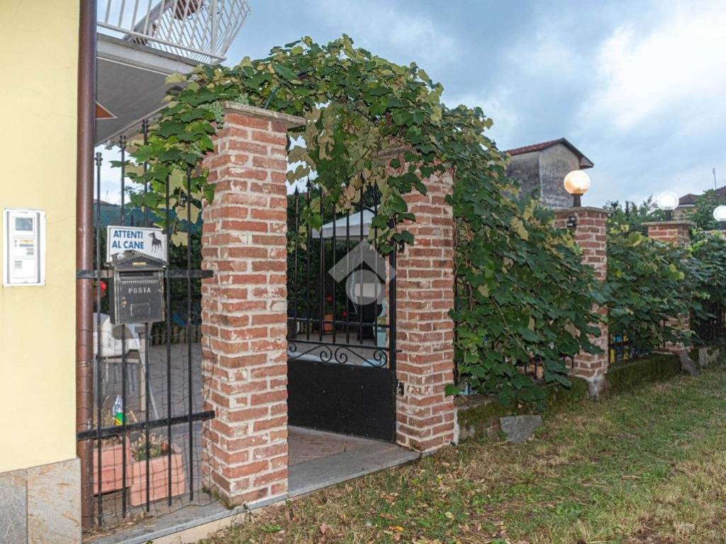 Casa indipendente a Mathi in Via Martiri della Libertà, 45 - Foto 3