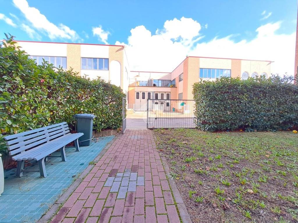 Immobile a Follonica in Via dell'Artigianato, 747 - Foto 4