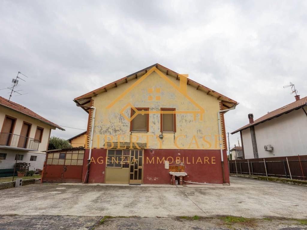 Villa a Rive in Via Madonnina, 4 - Foto 2