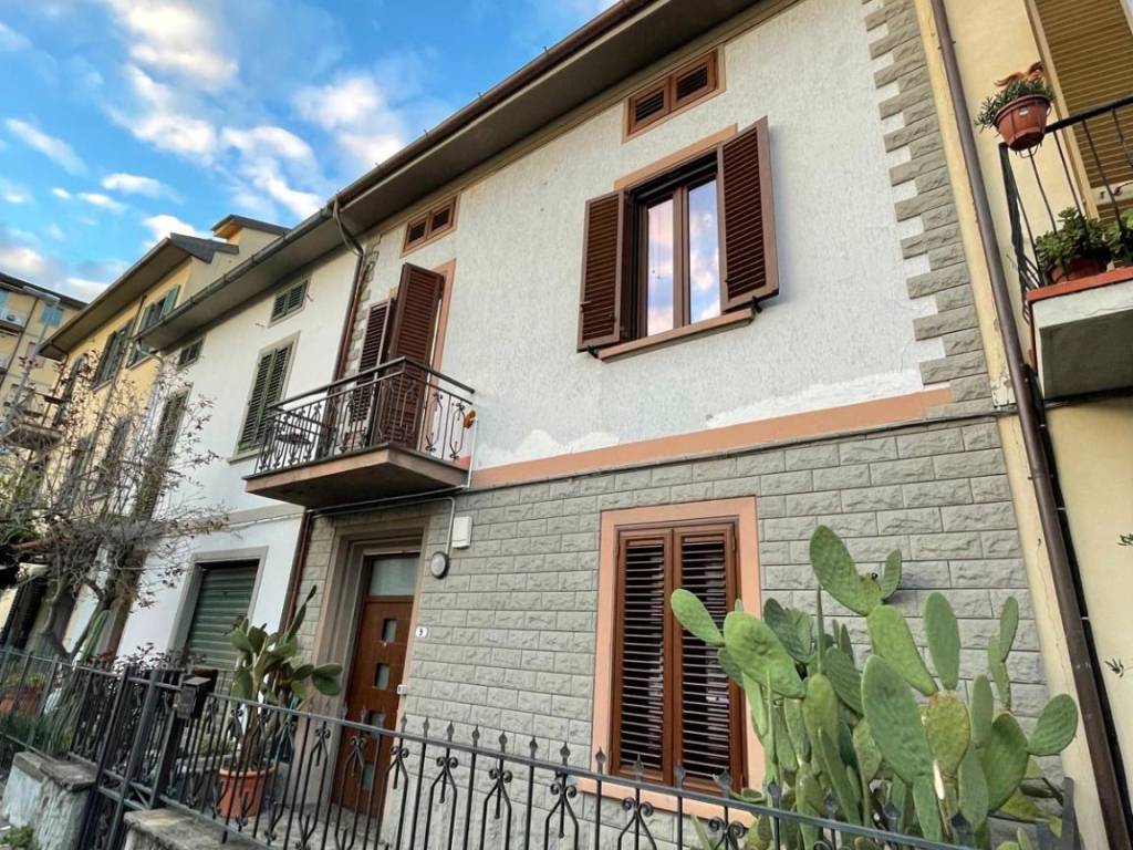 Casa indipendente a Prato in Via 29 Maggio, 9 - Foto 3