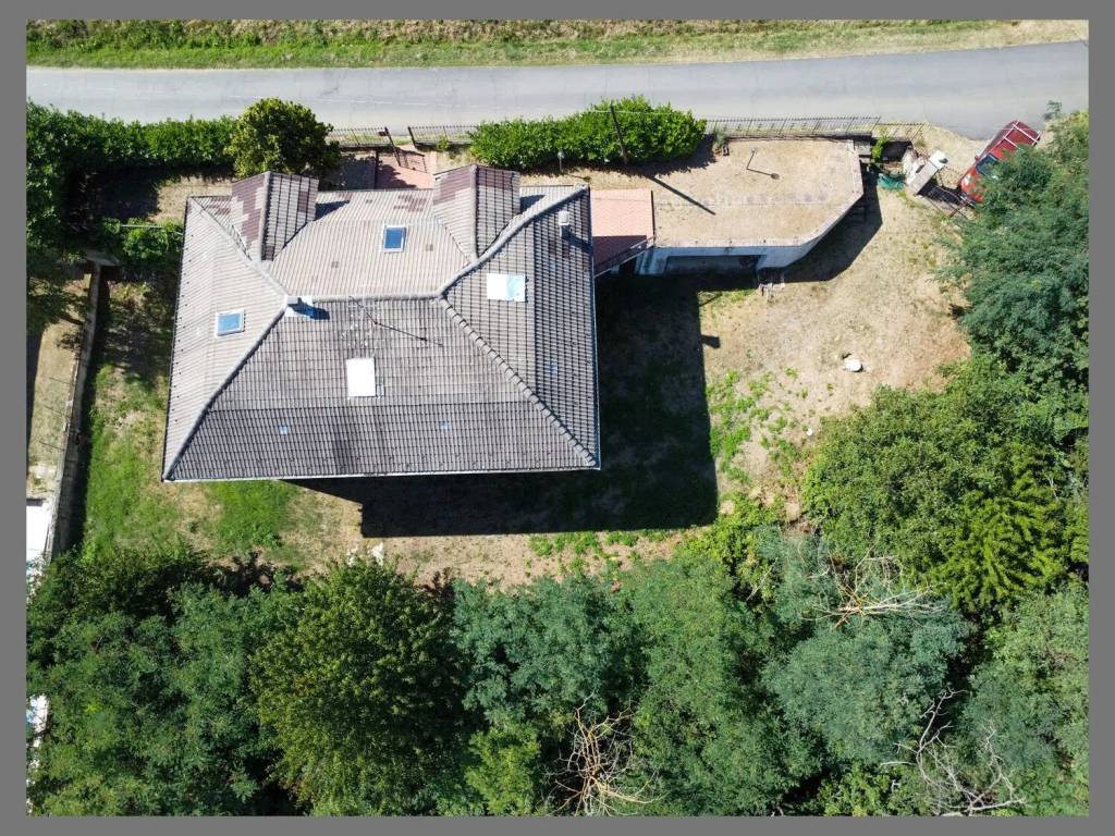 Villa a Acqui terme in Strada Comunale Della Maggiora No Number - Foto 4