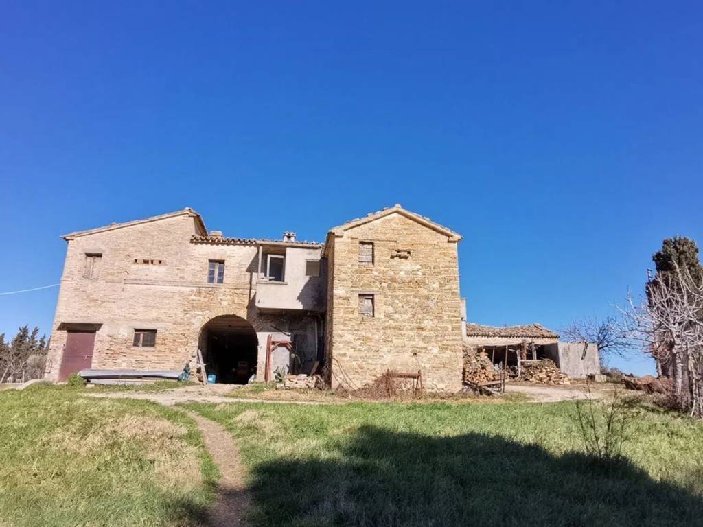 Rustico / casale a Treia in Viale A. Diaz - Foto 2