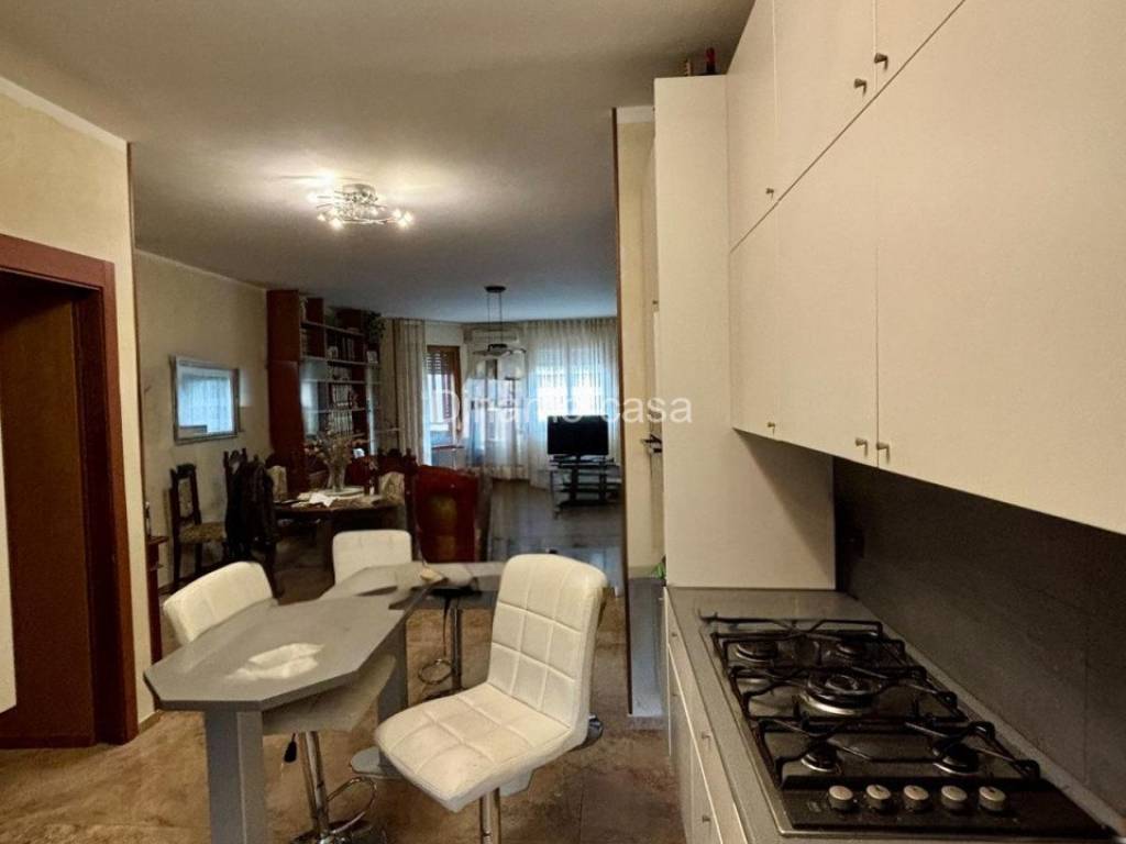 Appartamento a Prato in Via Vincenzo da Filicaia - Foto 2