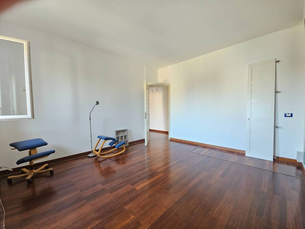 Appartamento a Monza in Via San Gottardo, 66 - Foto 3