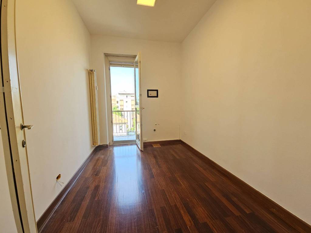 Appartamento a Monza in Via San Gottardo, 66 - Foto 5