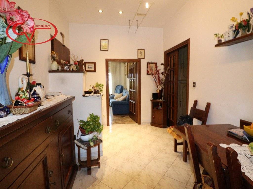 Appartamento a Montevarchi in Piazza della Repubblica - Foto 5