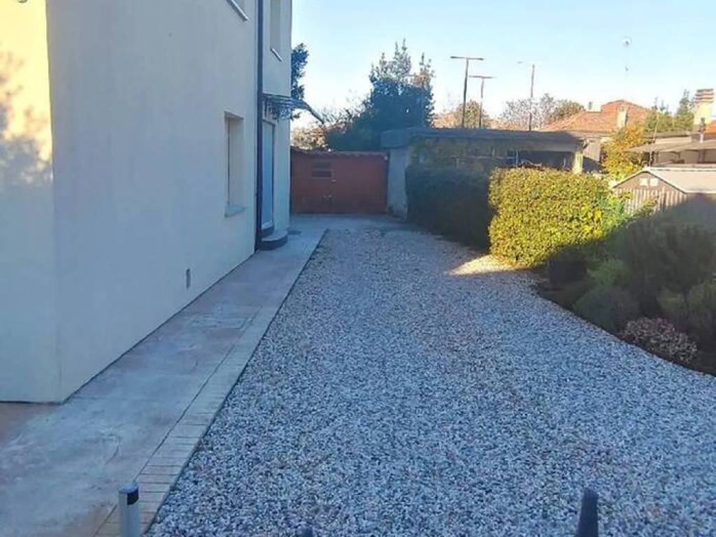 Villa a Susegana in Ponte Della Priula No Number - Foto 2