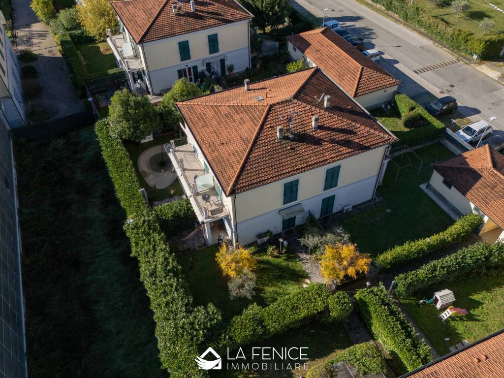 Villa a Sarzana in Via Cisa Traversa 3, 12 - Foto 3