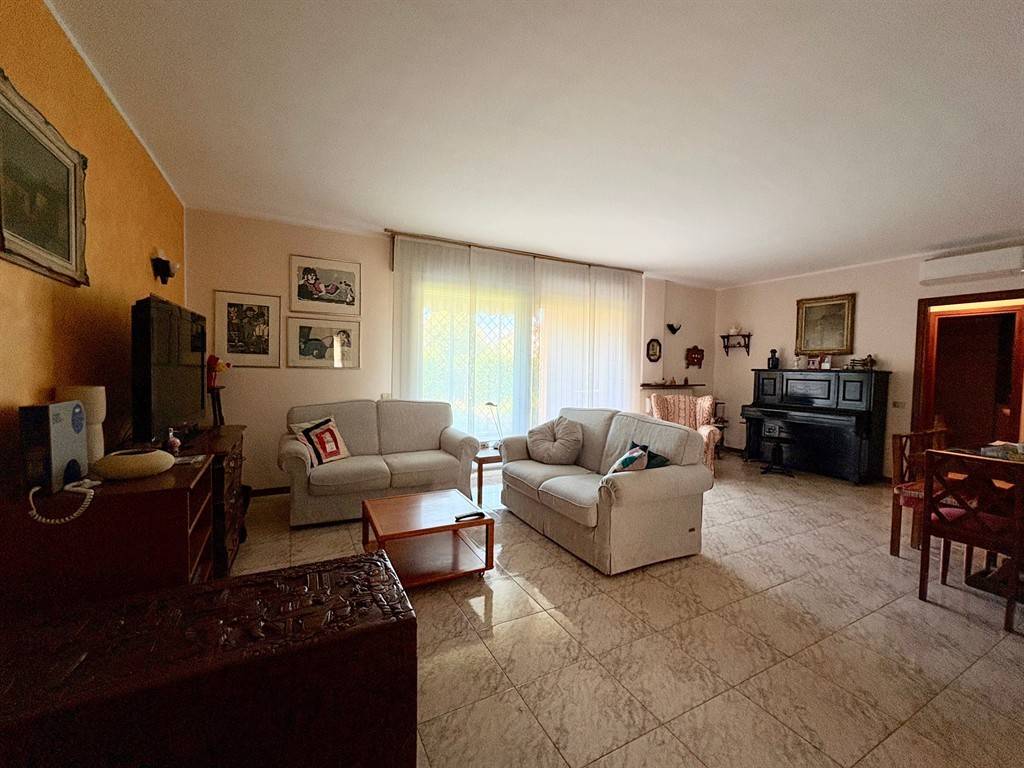 Appartamento a Carnate in VIA GIUSEPPE BAZZINI - Foto 4