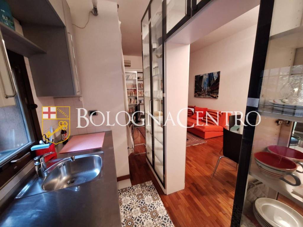Appartamento a Bologna in Via Del Borgo Di San Pietro - Foto 5