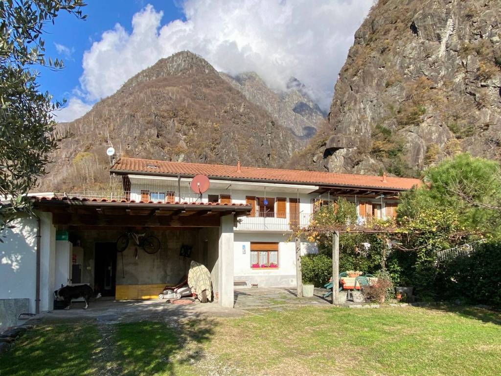 Casa indipendente a Mergozzo in Via Basilio Bozzetti - Foto 4