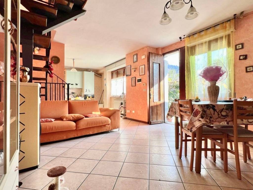 Casa indipendente a Mergozzo in Via Basilio Bozzetti - Foto 5