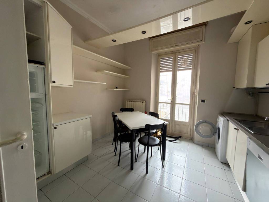 Appartamento a Chivasso in Via Isonzo, 2 - Foto 2