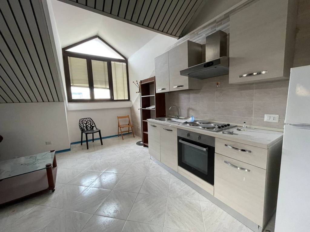Appartamento a Caserta in Via Francesco Daniele, 55 - Foto 2