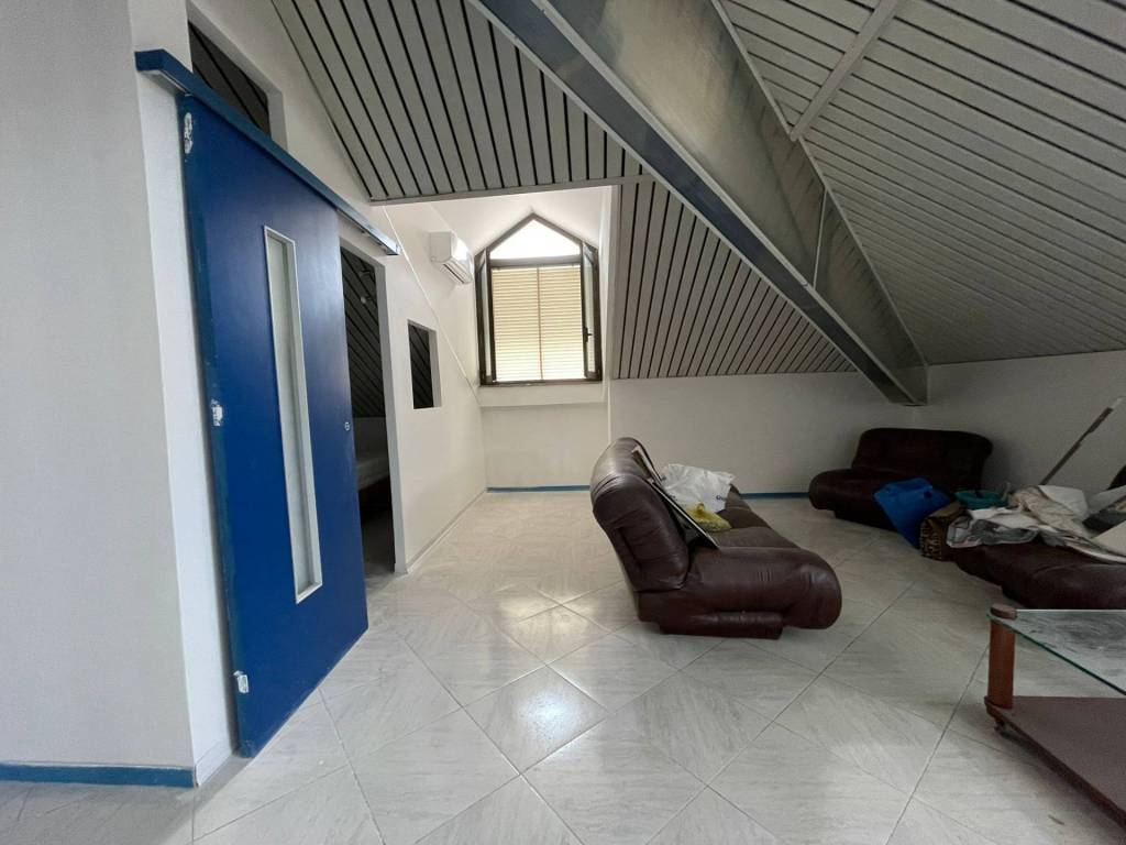 Appartamento a Caserta in Via Francesco Daniele, 55 - Foto 5