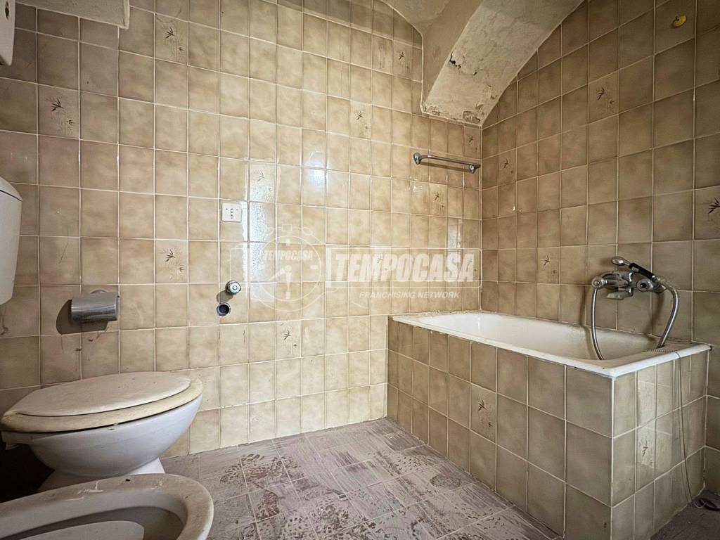 Casa indipendente a Valdilana in Via Roma - Foto 3