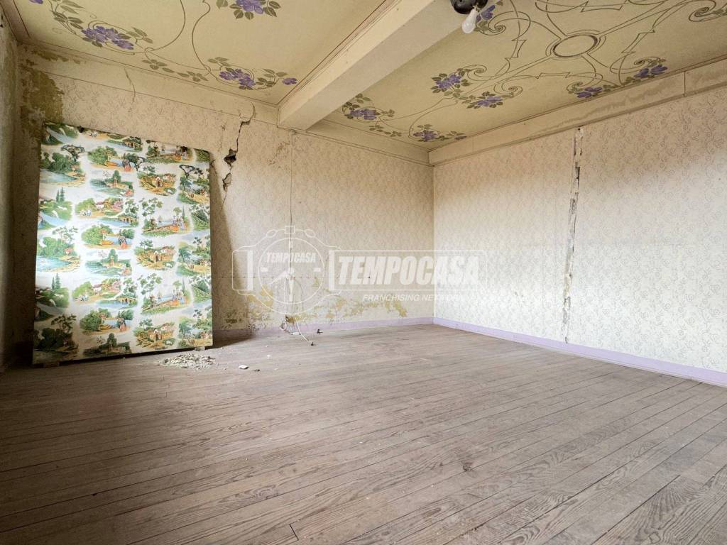 Casa indipendente a Valdilana in Via Roma - Foto 4