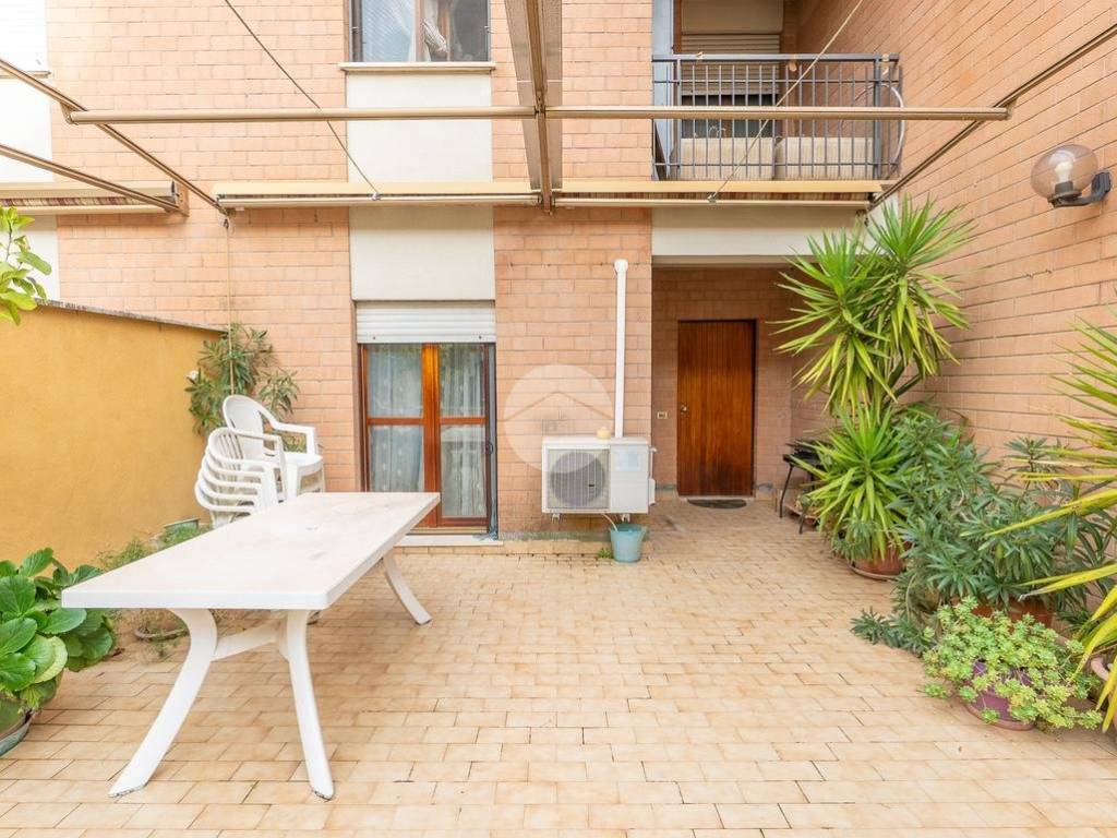 Appartamento a Monterotondo in Via italo calvino - Foto 2