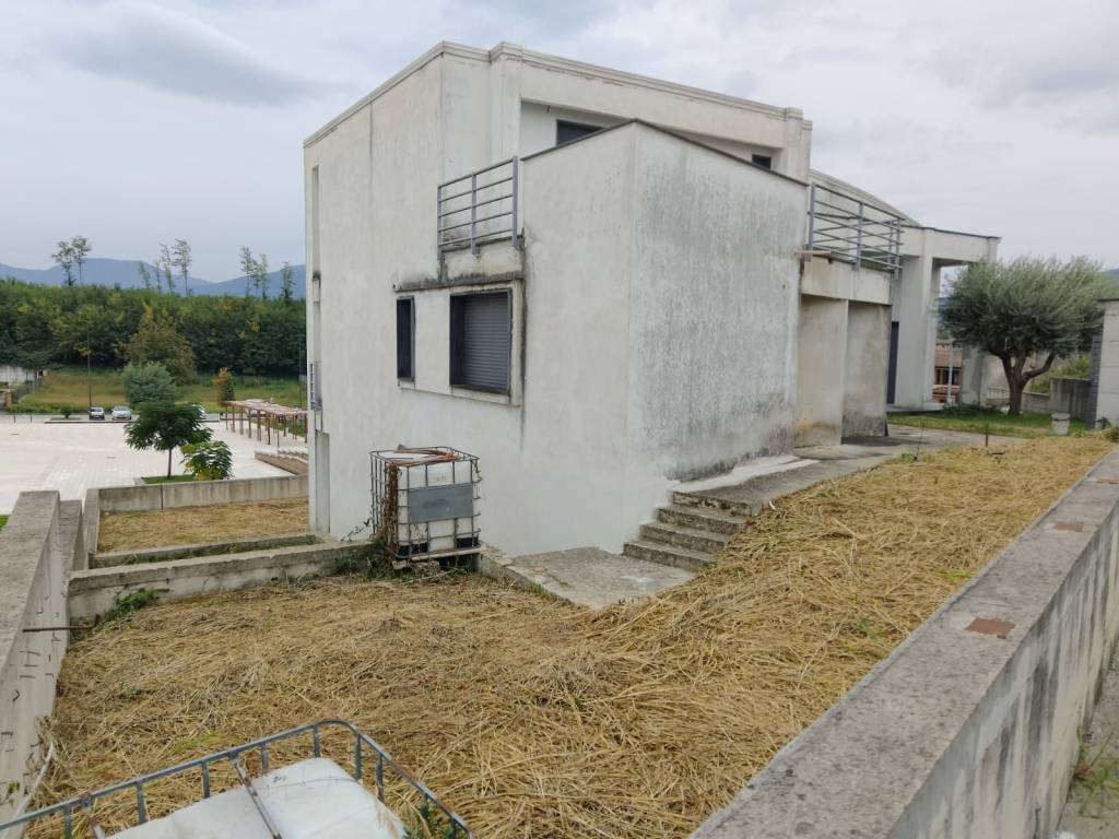 Villa a Dugenta in Via Nazionale - Foto 2