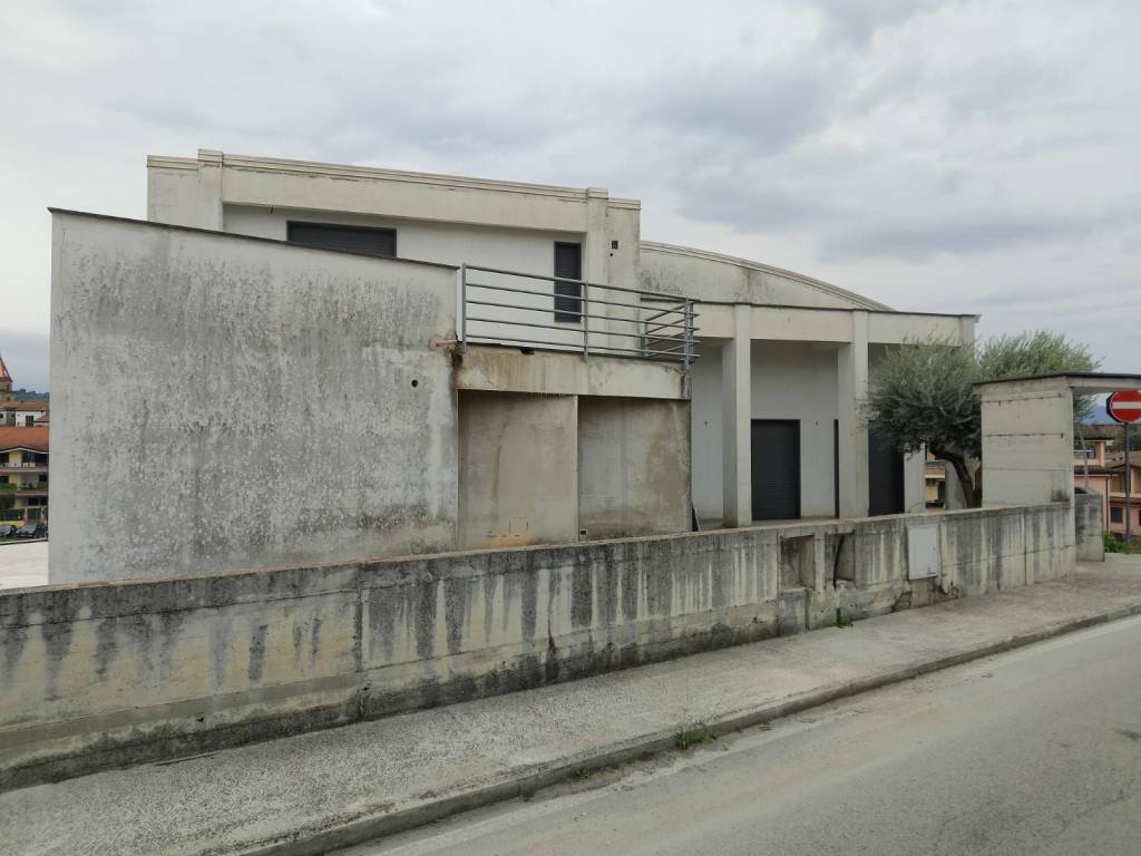 Villa a Dugenta in Via Nazionale - Foto 3