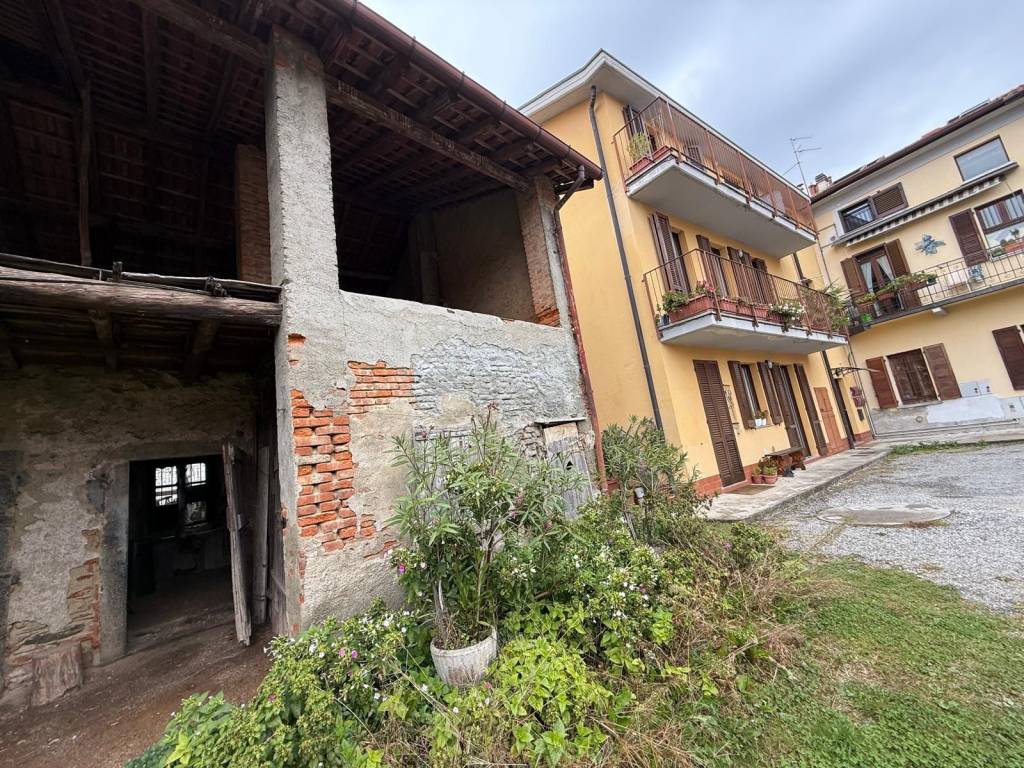 Rustico / casale a Cantù in Via Fiammenghini, 34 - Foto 3